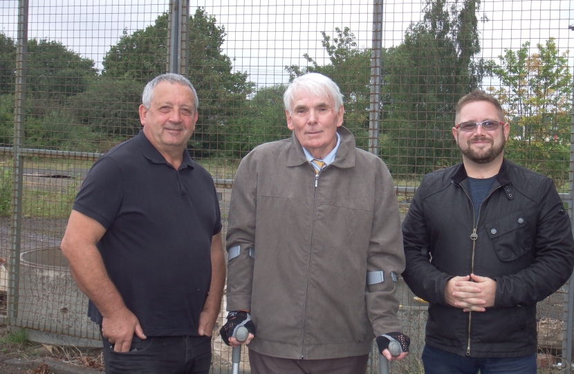 Cllr's Lapsa, Skinner and Mayer on the former Canley sports and social club Marler road 